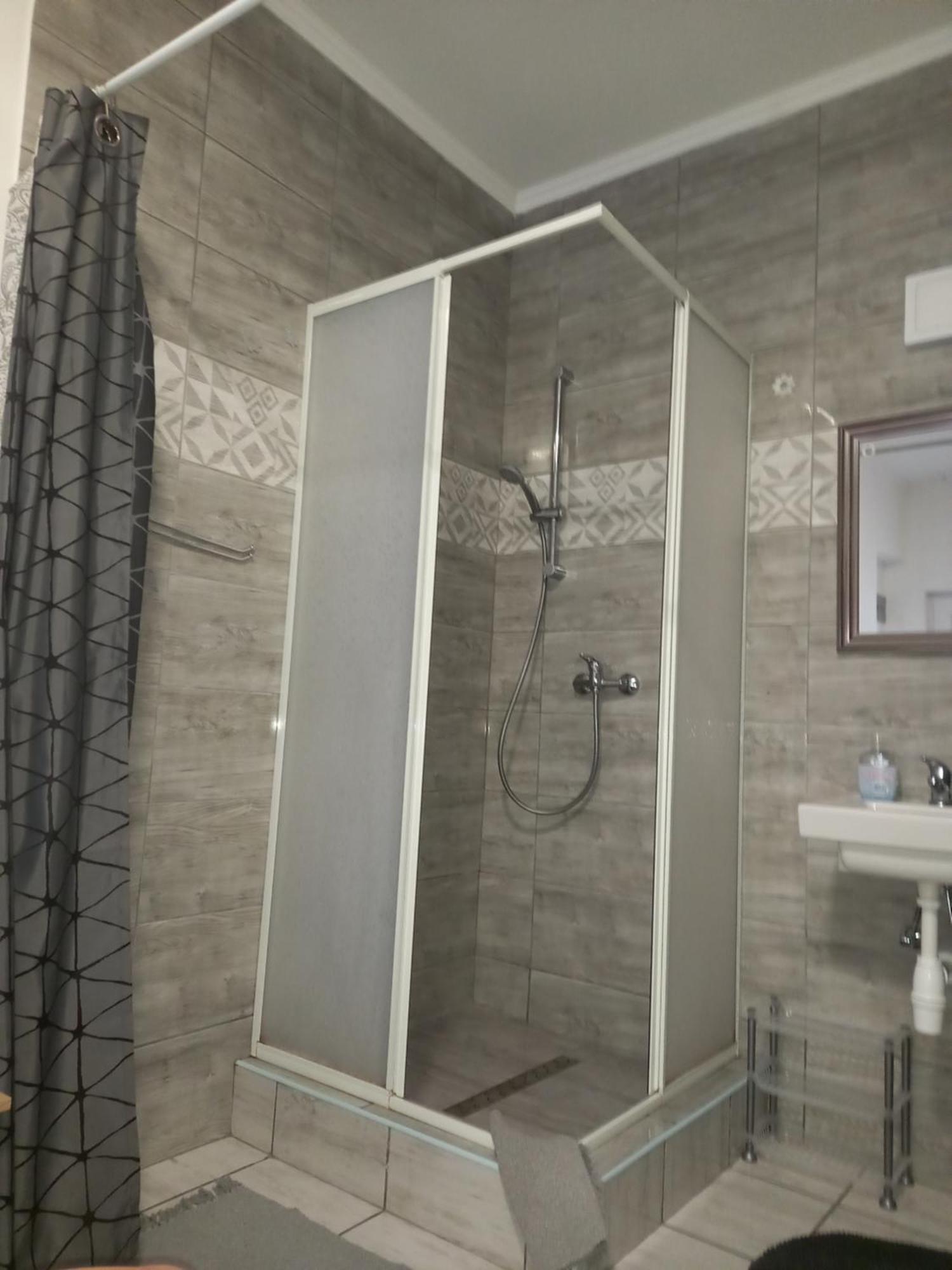 Poroszló Grevia Apartmanok מראה חיצוני תמונה