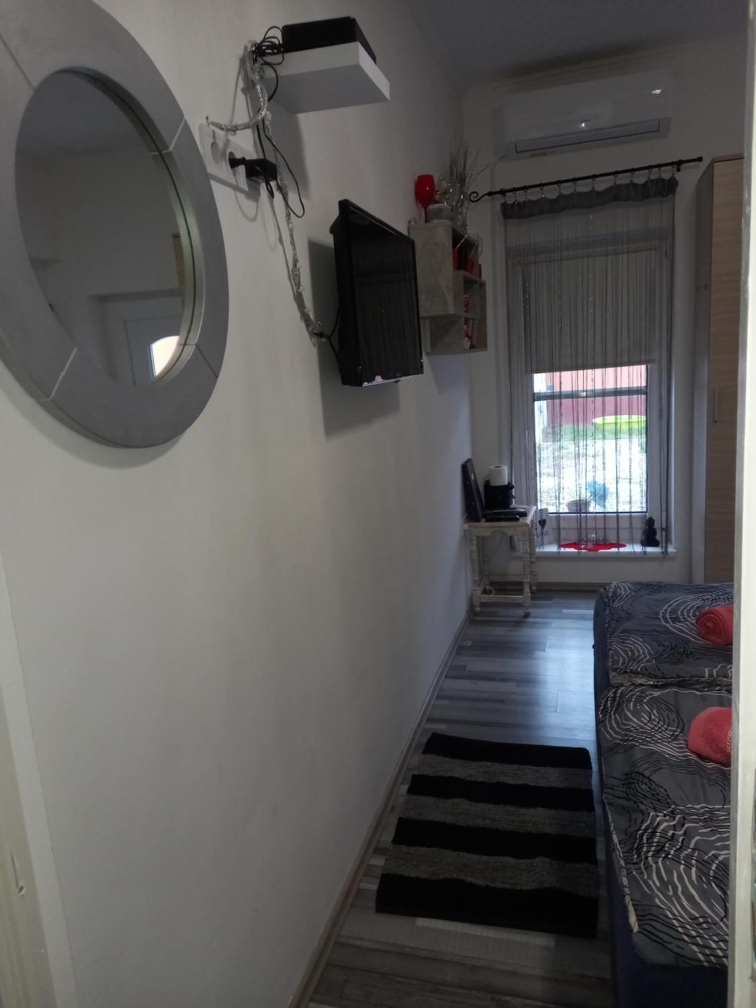 Poroszló Grevia Apartmanok מראה חיצוני תמונה