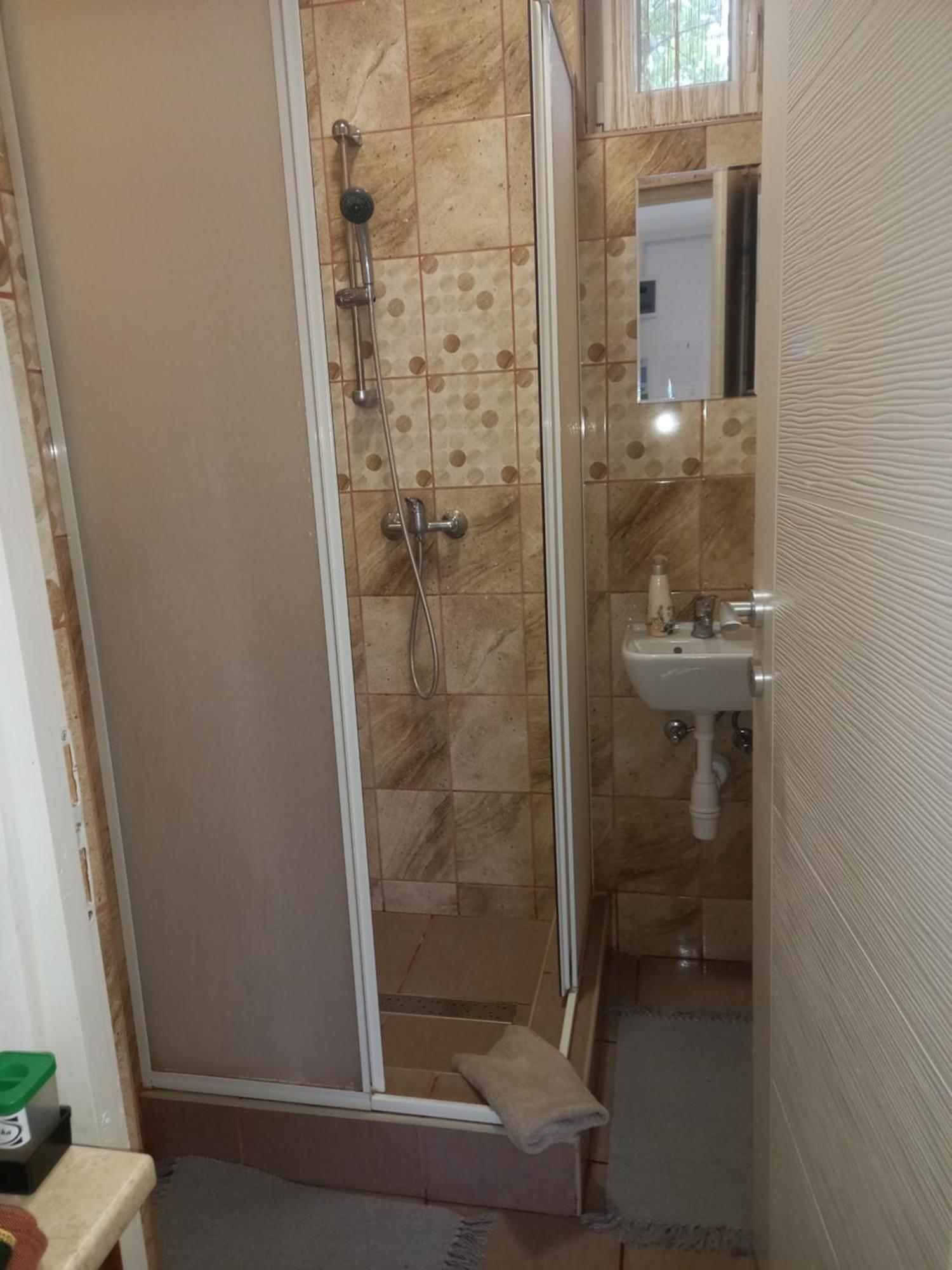 Poroszló Grevia Apartmanok מראה חיצוני תמונה